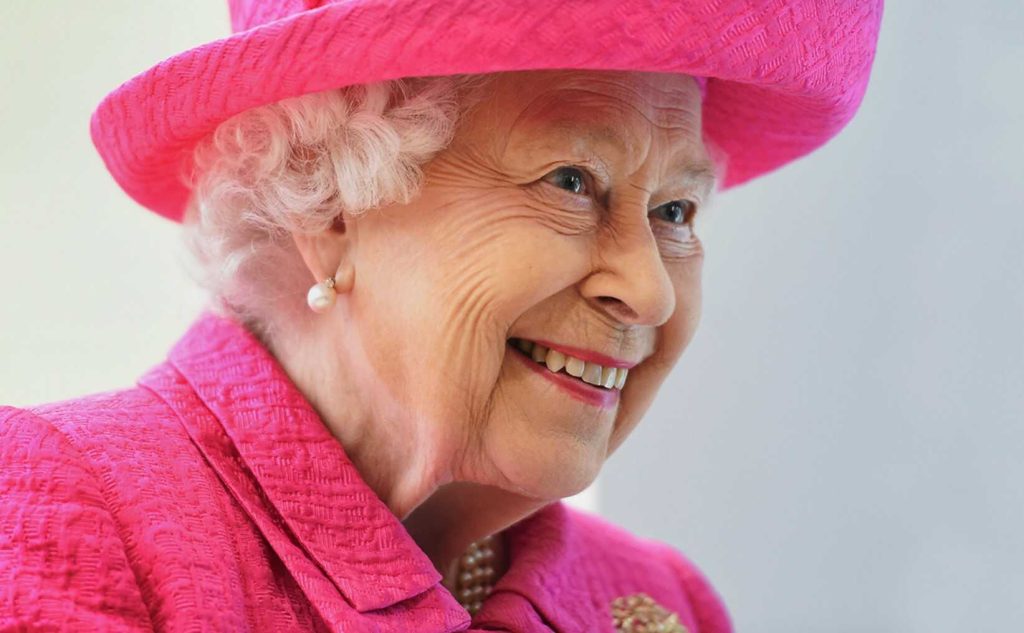 The famous photographer told what surprised him, Queen Elizabeth 1
