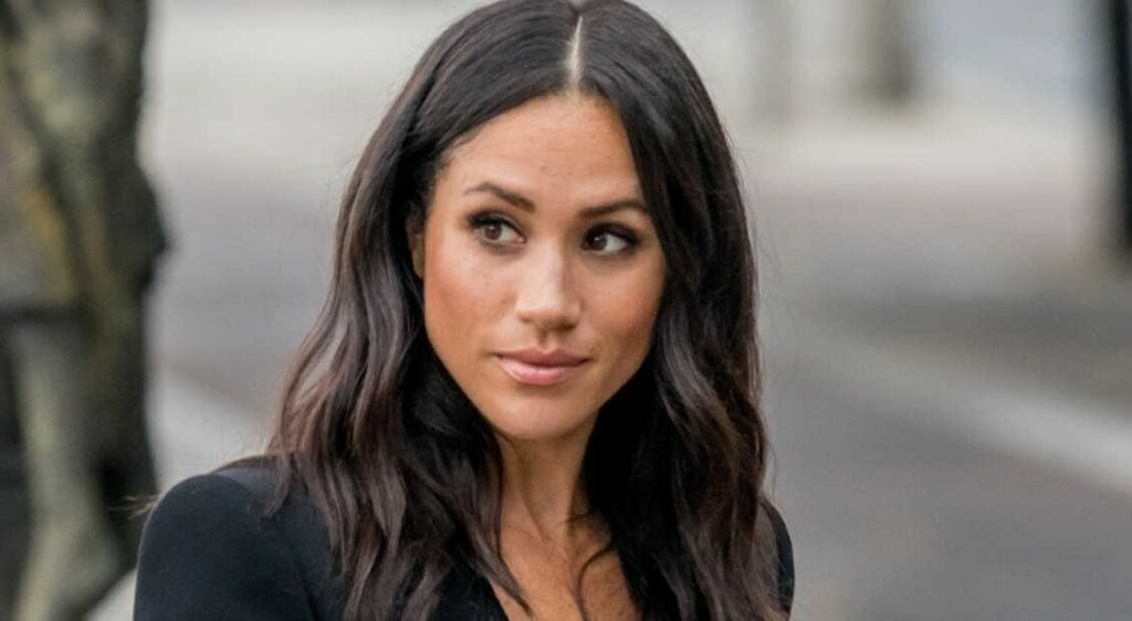 Meghan Markle is to publish her own bombshell memoir 1