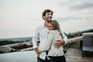 Women's 'flaws' that are highly valued by mature men 3