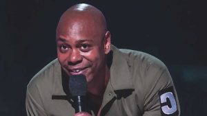 Fans of SNL are outraged that Dave Chappelle was chosen as the first host of the new season 7