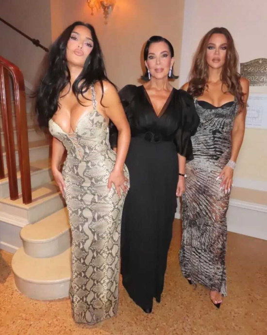 Amazon billionaire Jeff Bezos and journalist Lauren Sánchez threw a pre-wedding party in Venice 14 Amazon billionaire Jeff Bezos and journalist Lauren Sánchez threw a pre-wedding party in Venice 13